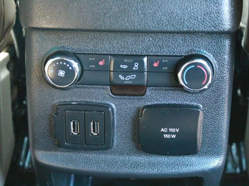 Used 2017 Ford Explorer Limited w/ Class II Trailer Tow Package AWD/4WD image 26