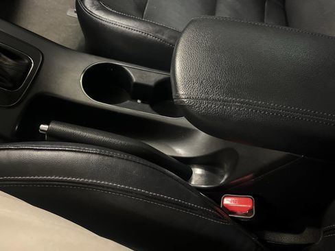 Used 2015 Kia Forte Koup EX w/ EX Premium Package image 25