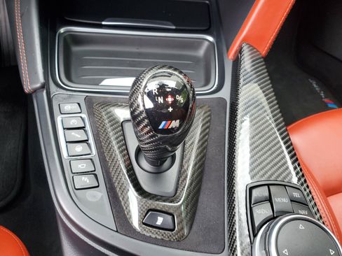 Used 2015 BMW M4 Coupe RWD image 30