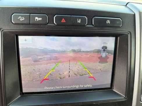 Used 2021 Ford Expedition XLT AWD/4WD image 18