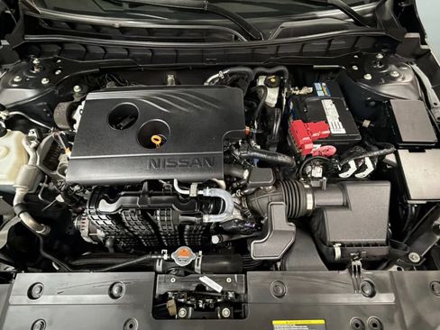 Used 2019 Nissan Altima 2.5 SR FWD image 23