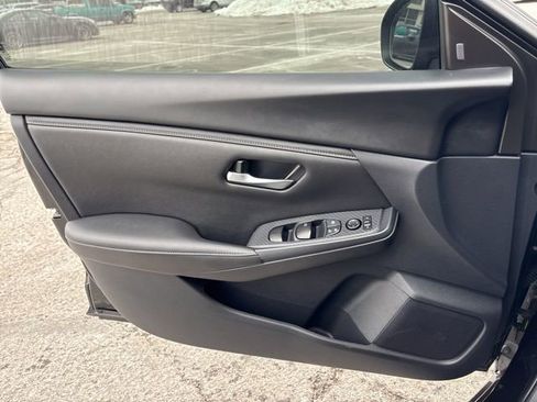 Used 2025 Nissan Sentra SV w/ All-Weather Package image 24