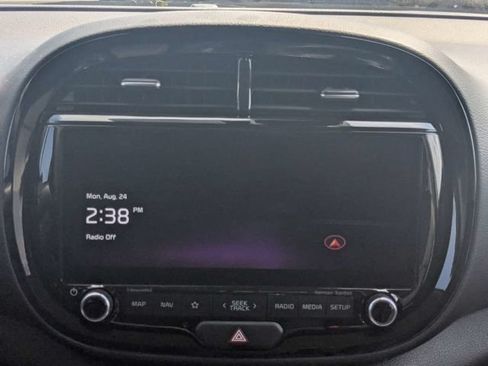 Used 2024 Kia Soul GT-Line w/ GT-Line Technology Package FWD image 18