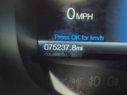 Used 2021 Ford Edge SE AWD/4WD image 11