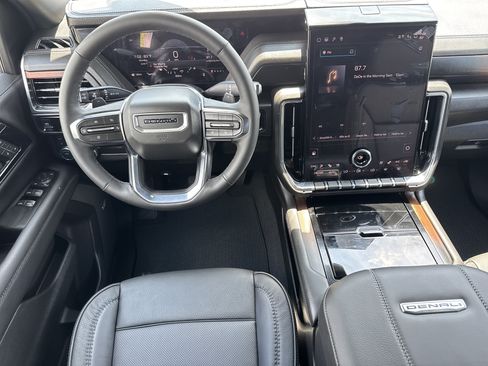 New 2026 GMC Yukon Denali w/ Sun & Power Step Package AWD/4WD image 18