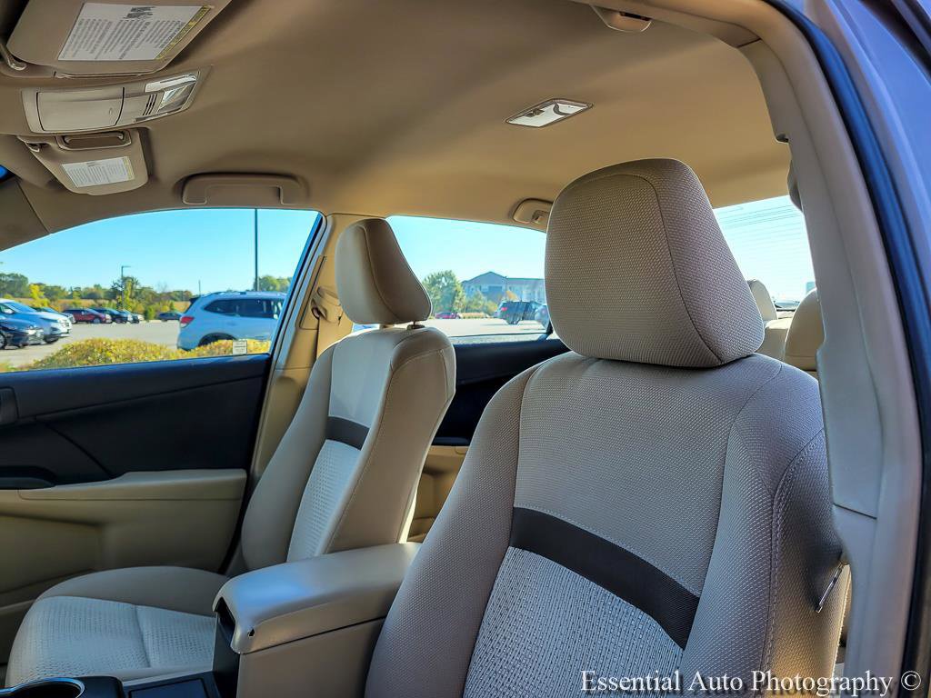 Used 2013 Toyota Camry LE FWD image 10