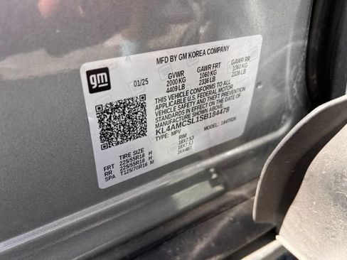 Used 2025 Buick Encore GX Preferred AWD/4WD image 7