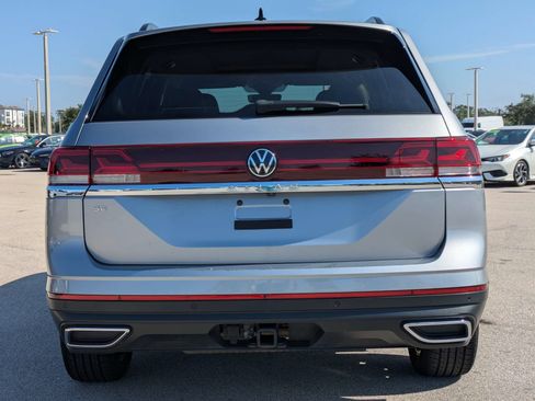 Used 2024 Volkswagen Atlas SE FWD image 6
