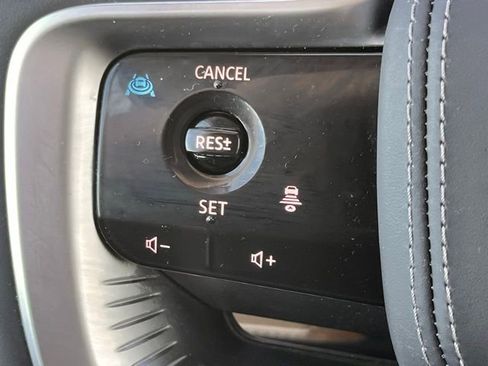 Certified 2025 INFINITI QX80 Sensory image 13