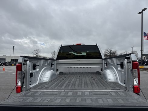 Used 2019 Ford F250 XL w/ STX Appearance Package image 31