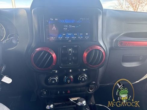 Used 2013 Jeep Wrangler Unlimited Sport image 8