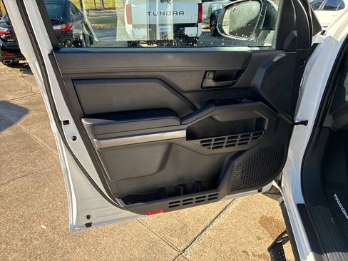 New 2026 Toyota Tacoma SR5 image 12