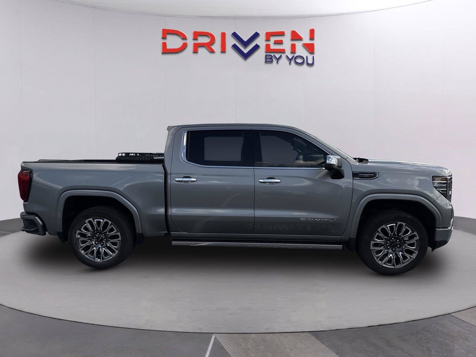 Used 2023 GMC Sierra 1500 Denali Ultimate AWD/4WD image 6