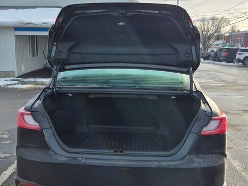 Used 2025 Toyota Camry SE w/ Convenience Package image 22