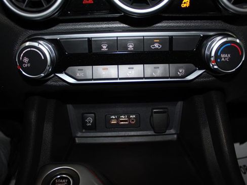 Used 2024 Nissan Sentra SV image 21