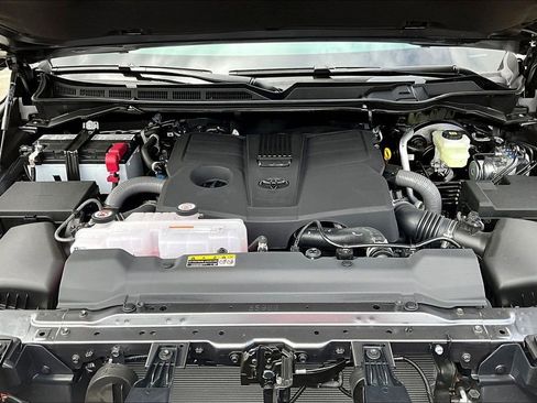 New 2026 Toyota Tundra Limited image 13