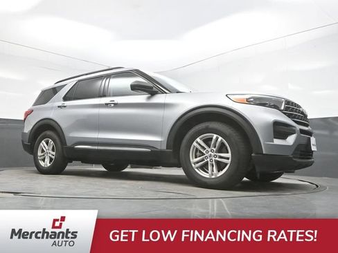 Used 2022 Ford Explorer XLT AWD/4WD image 33