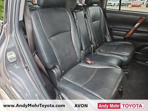 Used 2012 Toyota Highlander Limited w/ Tow Pkg AWD/4WD image 36