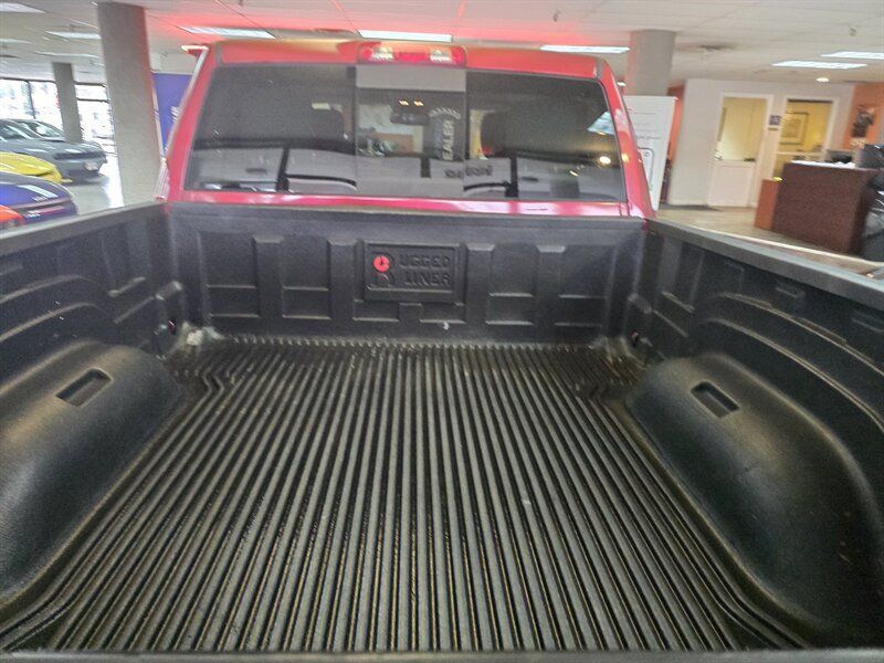 Used 2015 RAM 2500 SLT RWD image 27