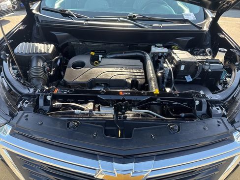 Used 2023 Chevrolet Equinox LT w/ Driver Convenience Package FWD image 24