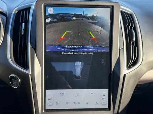 Certified 2024 Ford Edge SEL w/ Convenience Package AWD/4WD image 14