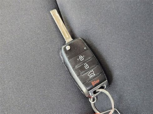 Used 2016 Kia Soul image 33