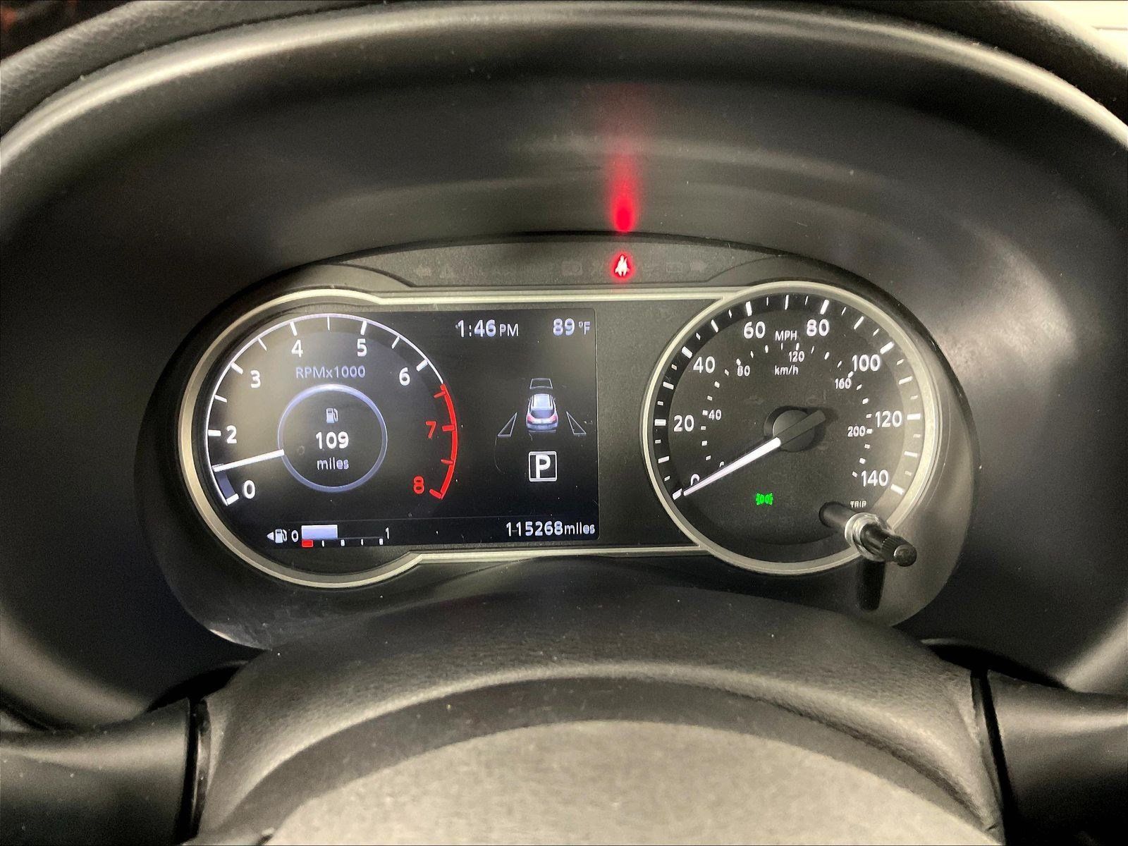 Used 2019 Nissan Kicks SR w/ SR Premium Package FWD image 13