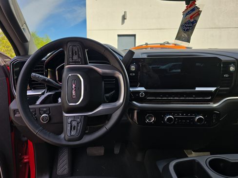 Used 2023 GMC Sierra 1500 Elevation AWD/4WD image 14