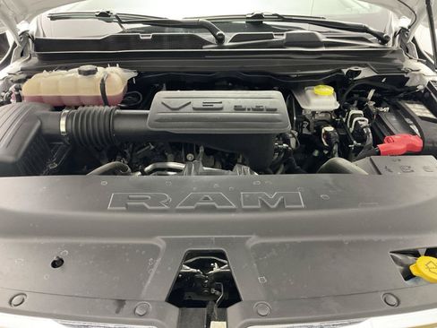 Used 2025 RAM 1500 Big Horn AWD/4WD image 21