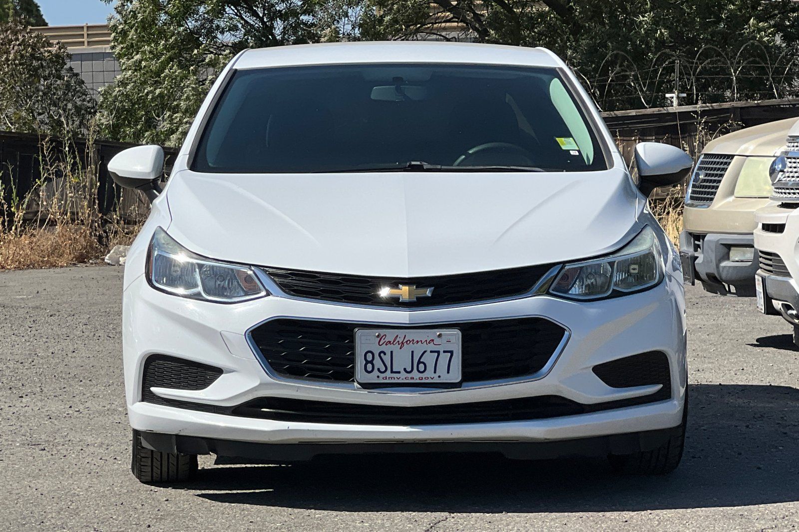 Used 2017 Chevrolet Cruze LS FWD image 10
