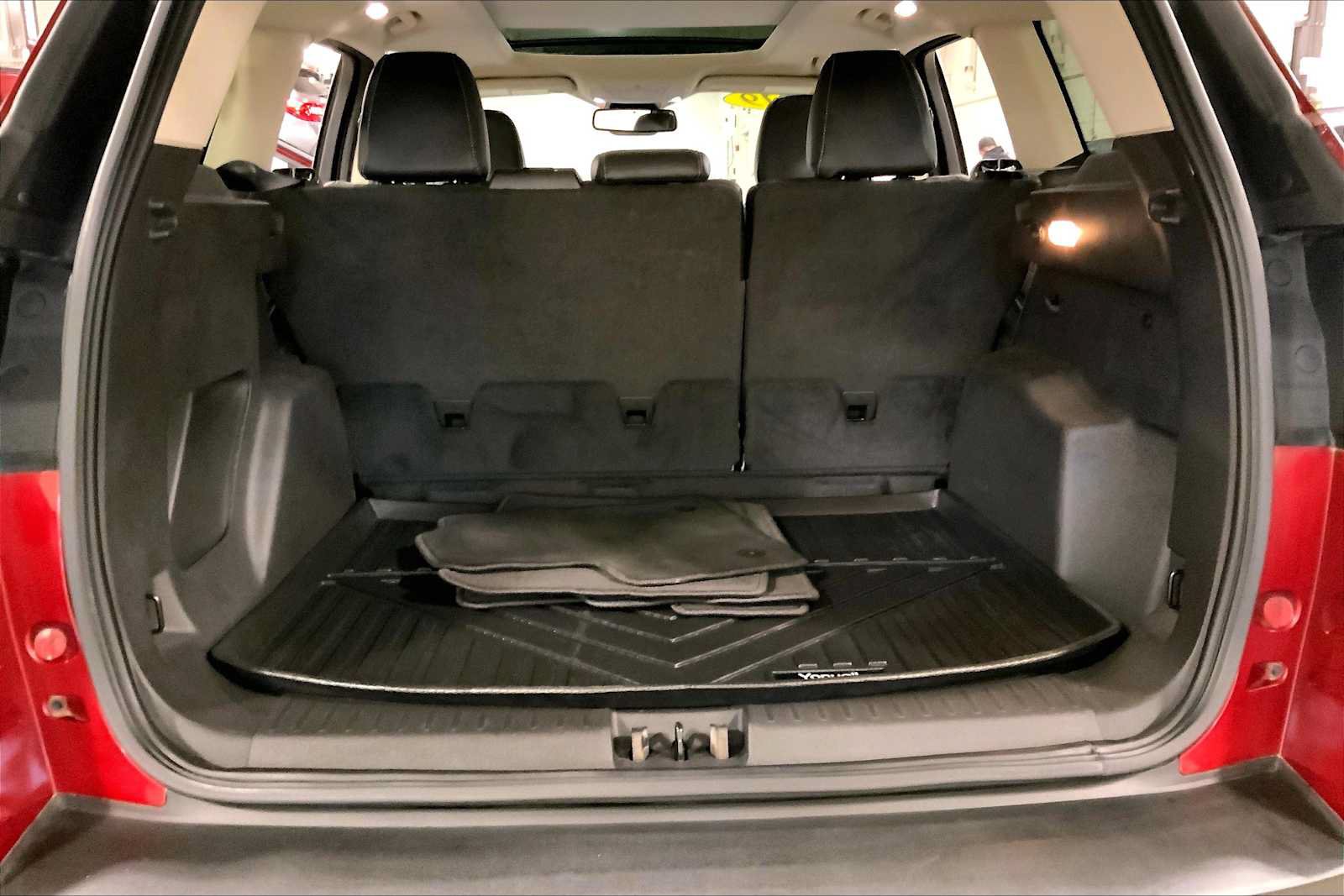 Used 2019 Ford Escape SEL AWD/4WD image 35