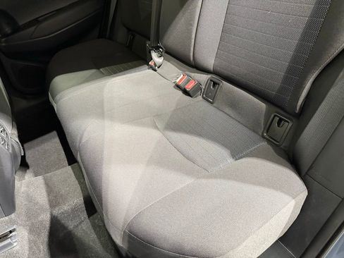 Used 2025 Toyota Corolla Cross AWD Hybrid w/ Moonroof Package image 21