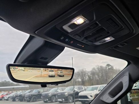 Used 2020 GMC Sierra 2500 Denali w/ Denali Ultimate Package image 14