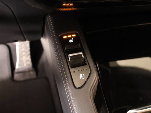 Used 2022 Kia Telluride SX w/ SX Prestige Package AWD/4WD image 8