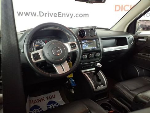 Used 2017 Jeep Compass High Altitude AWD/4WD image 10