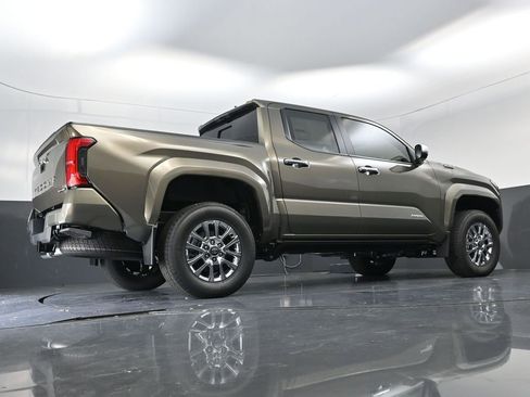 New 2026 Toyota Tacoma Limited AWD/4WD image 19
