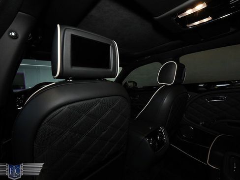Used 2013 Bentley Mulsanne RWD image 23