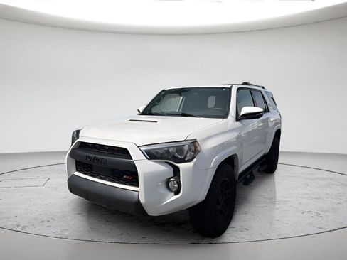 Used 2020 Toyota 4Runner TRD Off-Road Premium w/ Moonroof Package AWD/4WD image 1