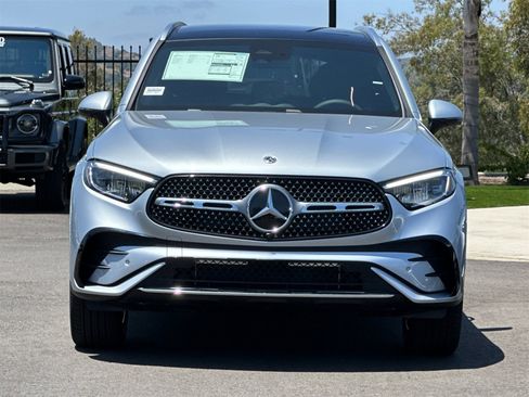 New 2025 Mercedes-Benz GLC 300 4MATIC image 8