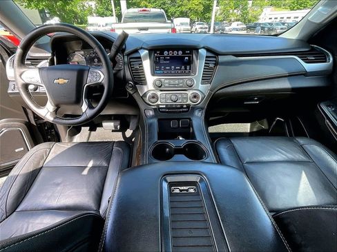 Used 2017 Chevrolet Tahoe LT w/ Luxury Package AWD/4WD image 22