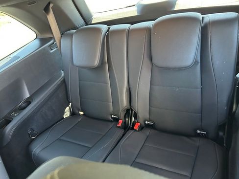 Used 2025 Mercedes-Benz GLS 450 4MATIC image 49