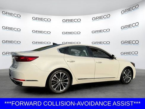 Used 2019 Kia Cadenza Technology FWD image 7