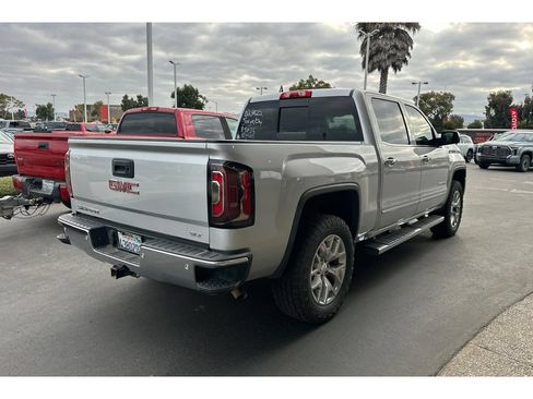 Used 2017 GMC Sierra 1500 SLT w/ SLT Premium Package AWD/4WD image 5