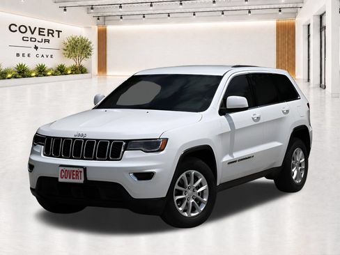 Used 2022 Jeep Grand Cherokee Laredo X RWD image 3