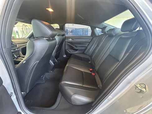 Used 2020 Honda Accord Sport image 30