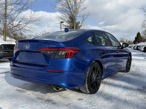 Used 2023 Honda Civic Sport image 10