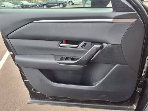 Used 2025 MAZDA CX-50 AWD 2.5 S w/ Preferred Package image 19