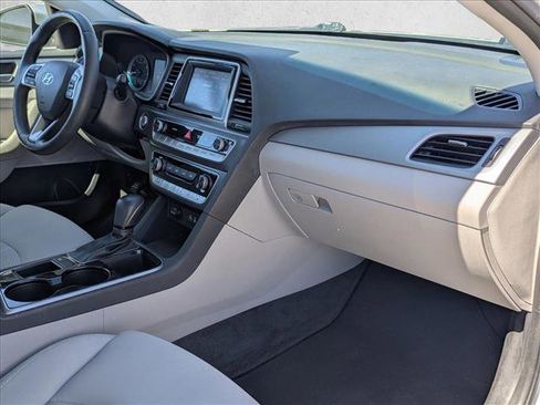 Used 2018 Hyundai Sonata SEL image 20