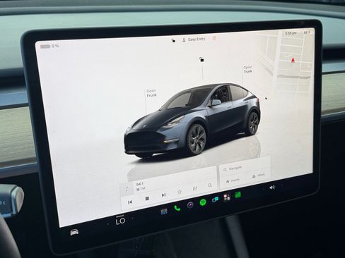 Used 2025 Tesla Model Y Long Range AWD/4WD image 21