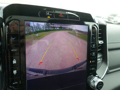 New 2026 RAM 1500 Laramie w/ Laramie Southwest Edition AWD/4WD image 31